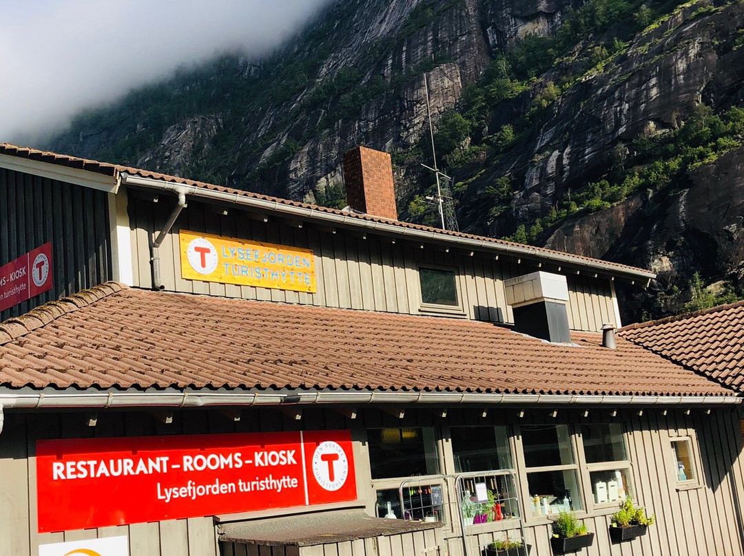 Lysefjorden Turisthytte主图