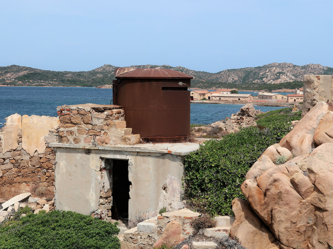 Batterie di Punta Rossa-Caprera必去景点