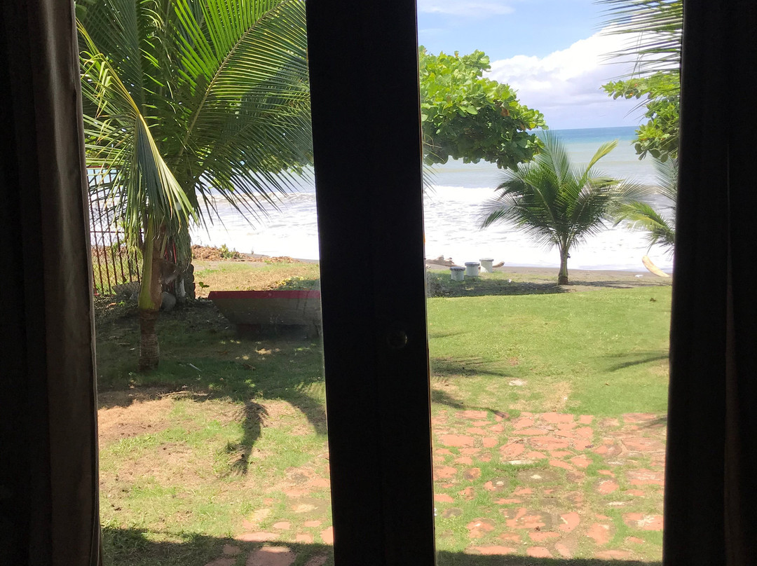 Big Daddy's Beach Club and Hotel主图