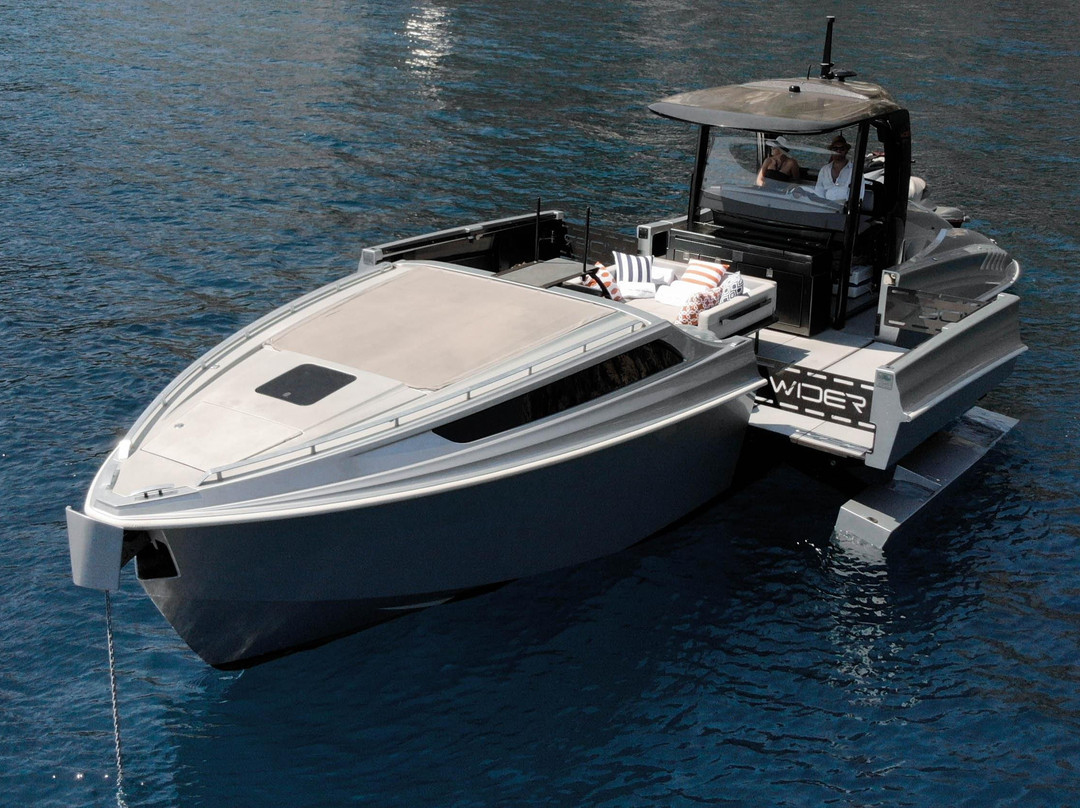 Wild Child Charters-戛纳必去景点