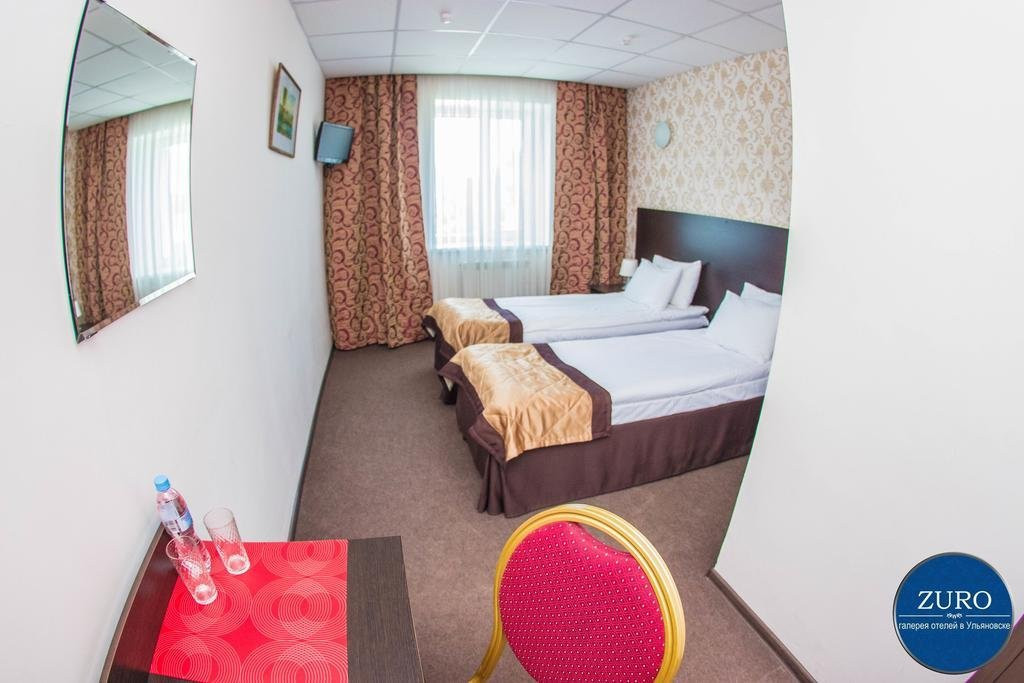 Aster Hotel-ZURO主图