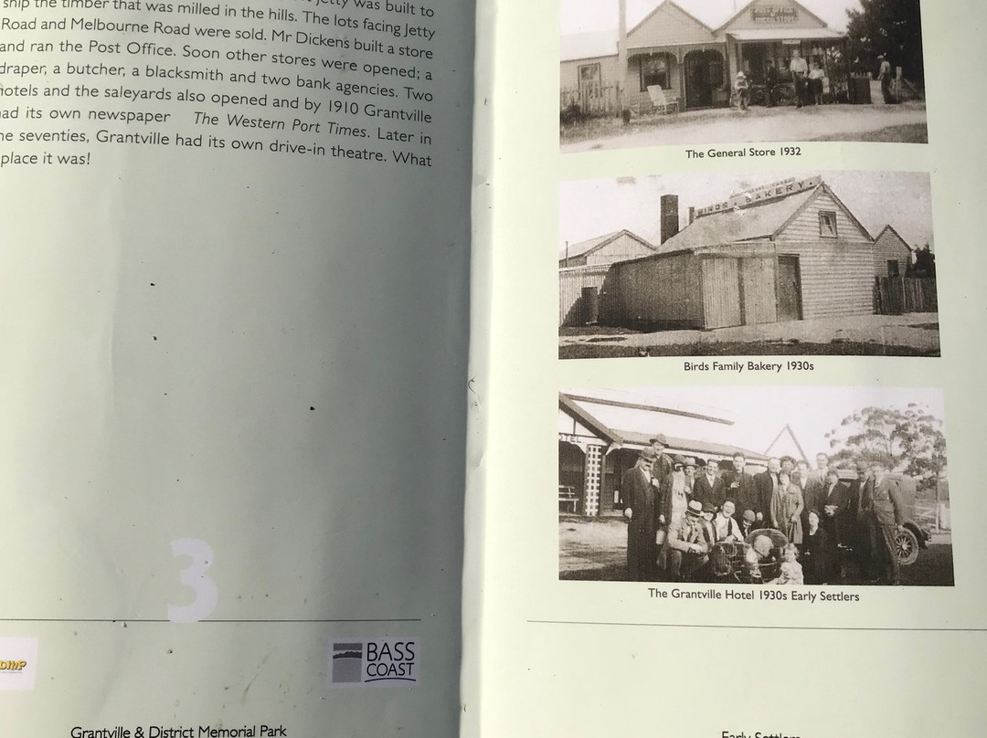 Grantville & District Memorial Park景点图片