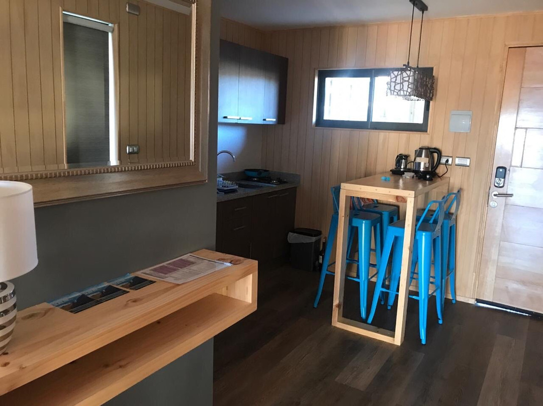 Simple y Puro Lodge主图