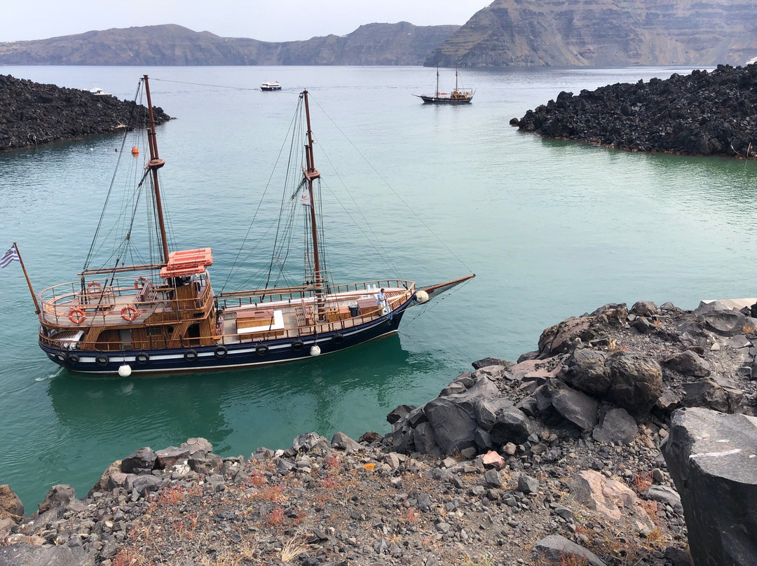 Caldera's Boats Santorini Sea Excursions景点图片