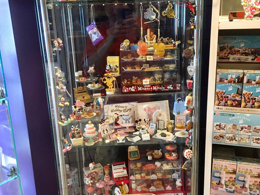 MINIQ Japanese Anime Shop景点图片