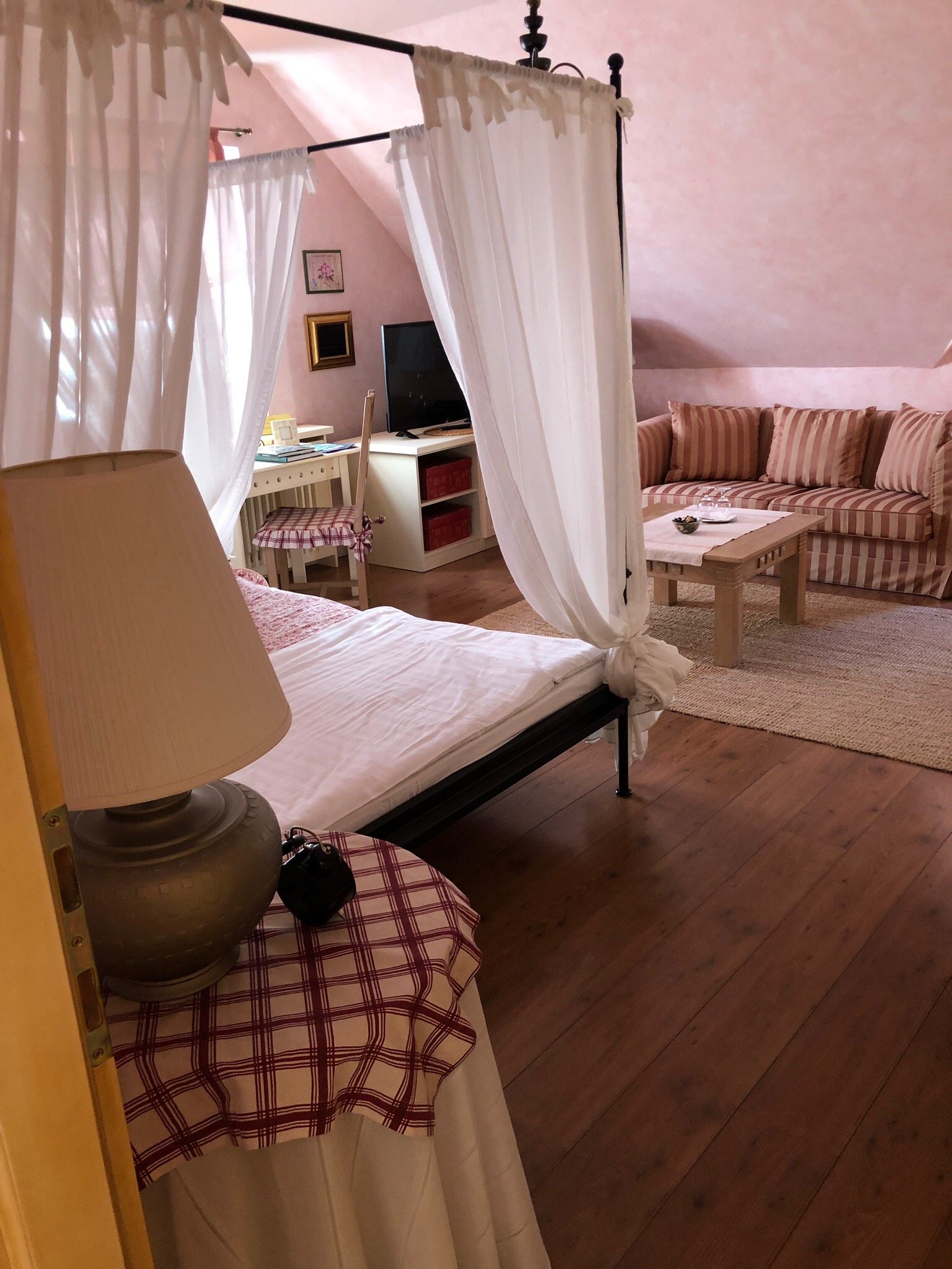 Villa Rosa Pension-官方