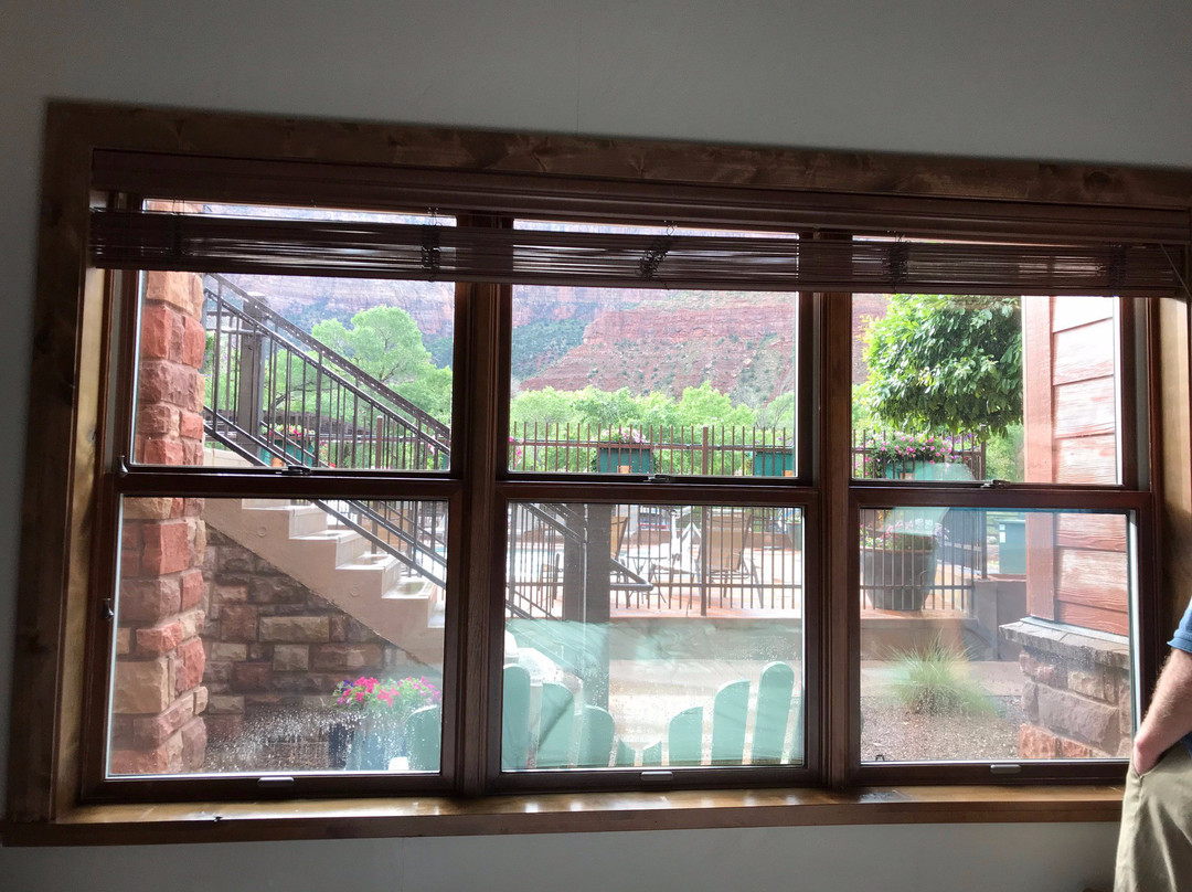 电缆山庄旅馆主图