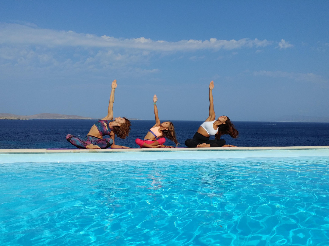 Yoga Mykonos Lux景点图片