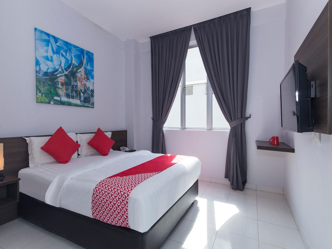 斯里林茂酒店主图