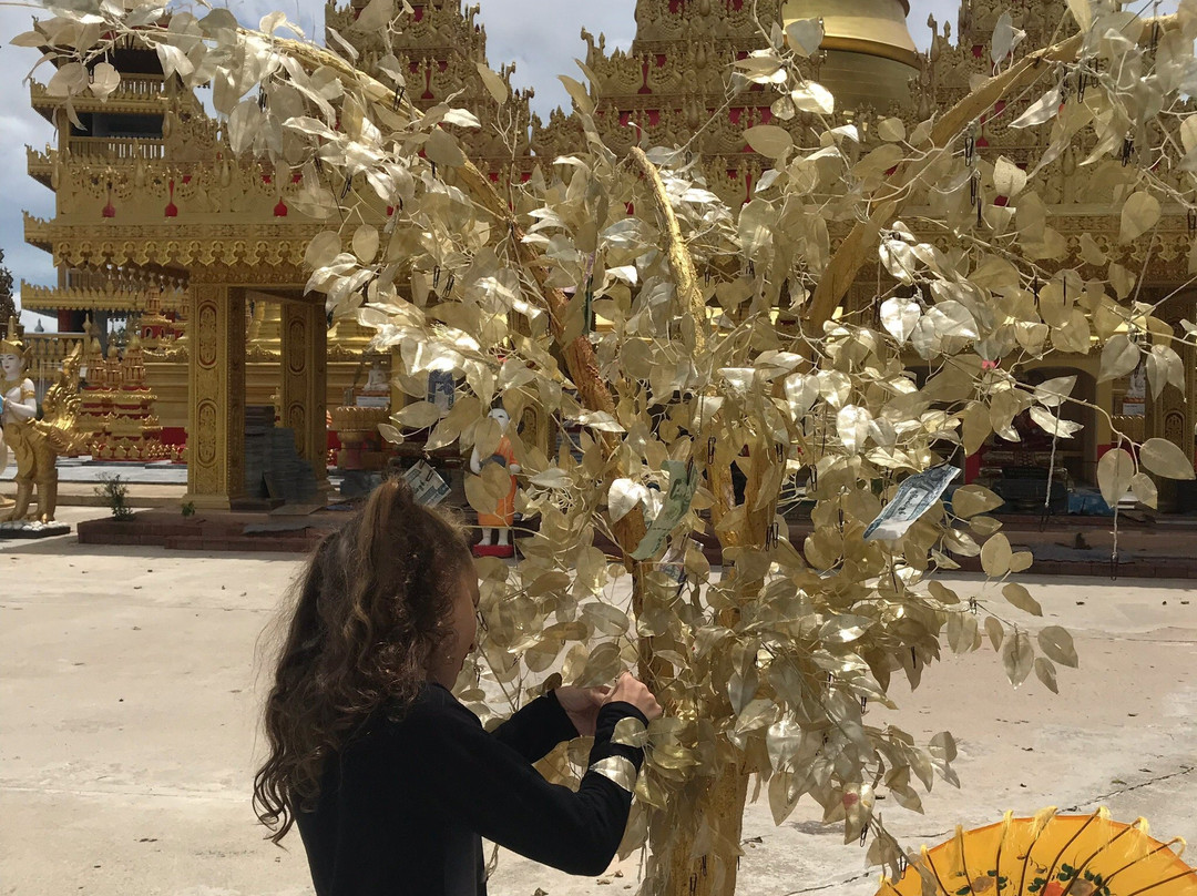 Wat Suwan Khiri景点图片