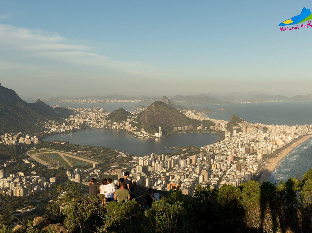 Two Brothers Hill Hike景点图片
