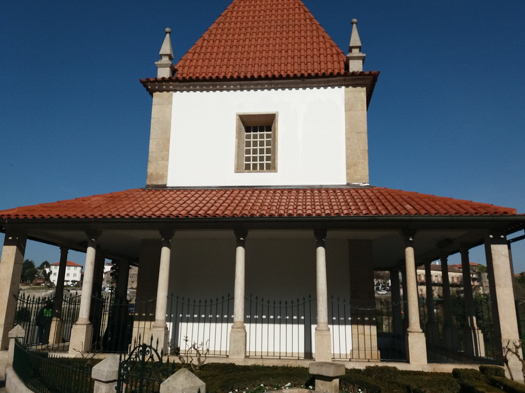 Capela De Nossa Senhora Da Ponte-巴塞洛斯必去景点