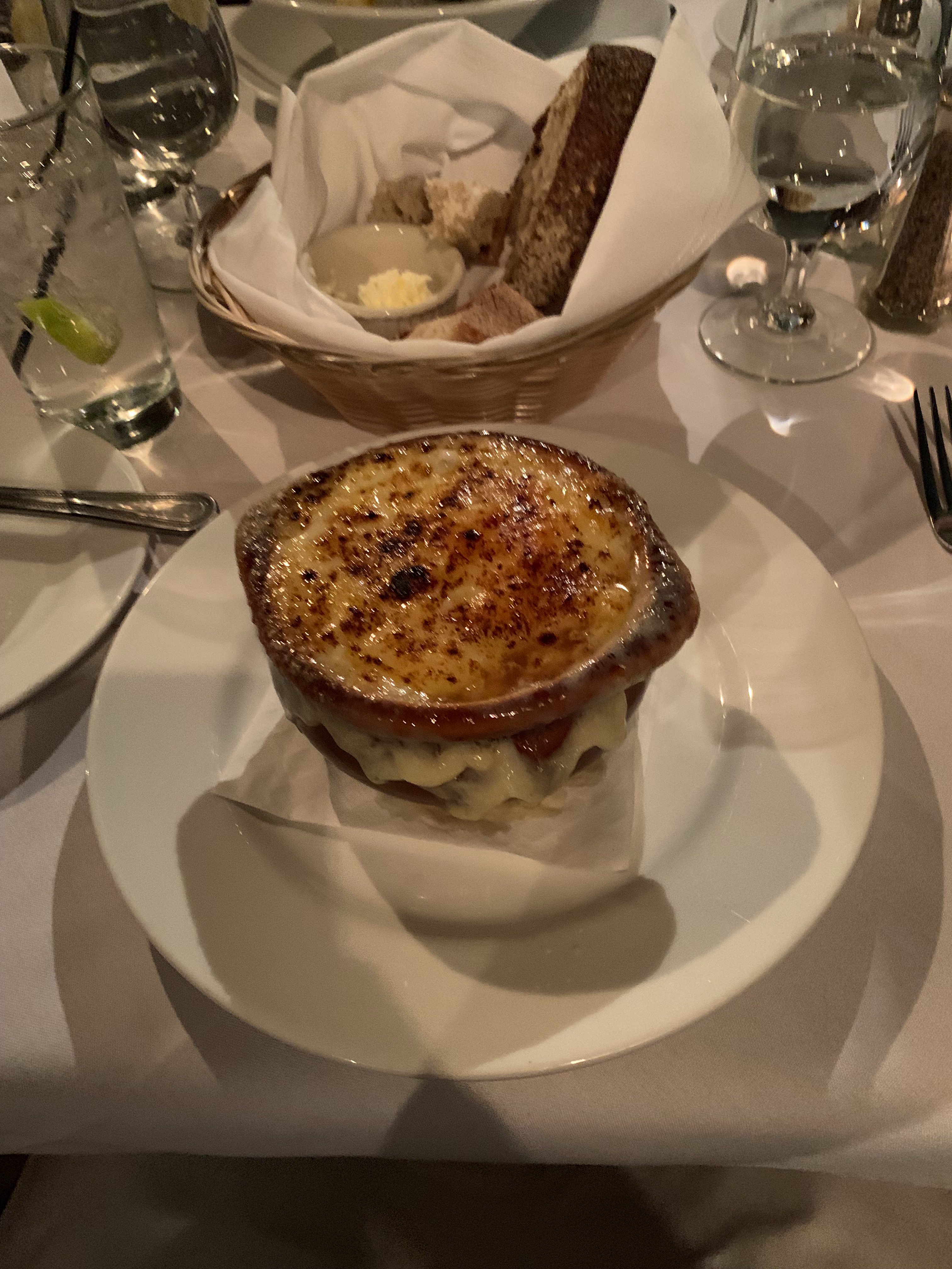 Beekman Arms and Delamater Inn-餐饮