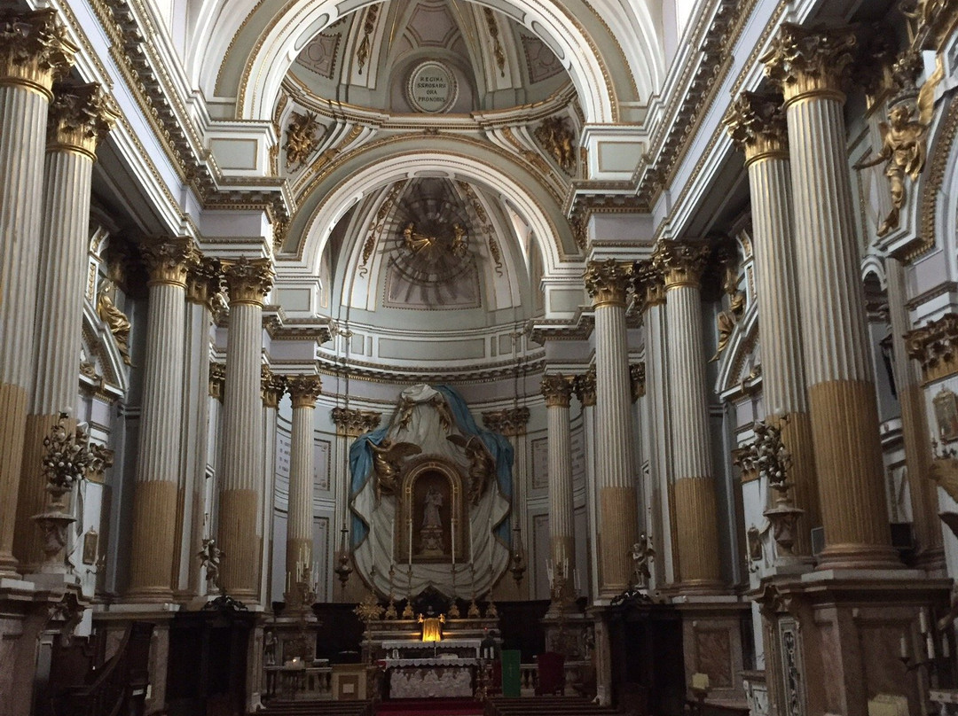 Chiesa di Santa Maria dei Servi-里米尼必去景点