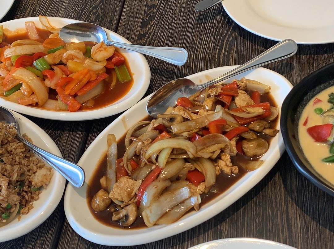 Kin Thai Kitchen & Bar