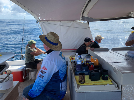 Hooker 1 Fishing Charters-梅因海滩必去景点