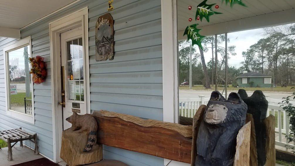 Lumber City餐馆和美食-Stinson's Bar-B-Que