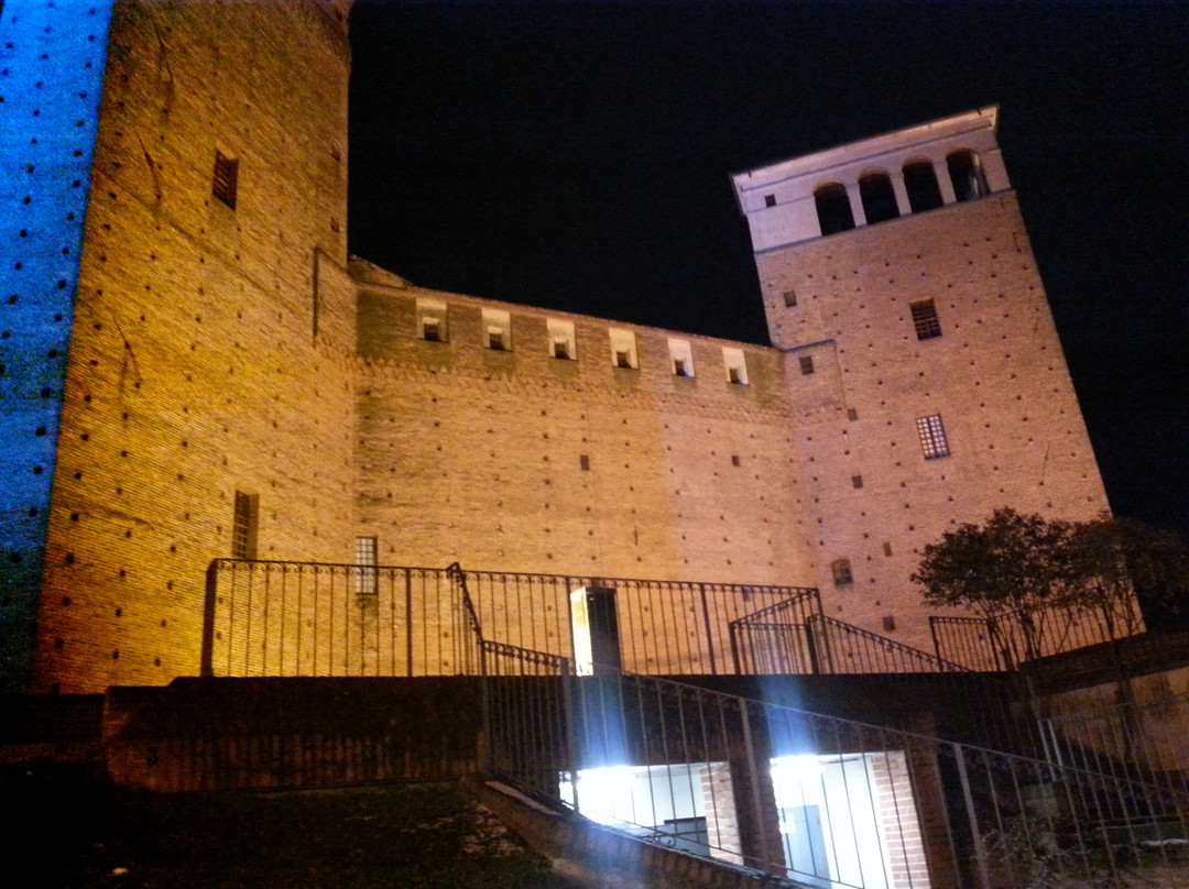 Castello di Fossano景点图片