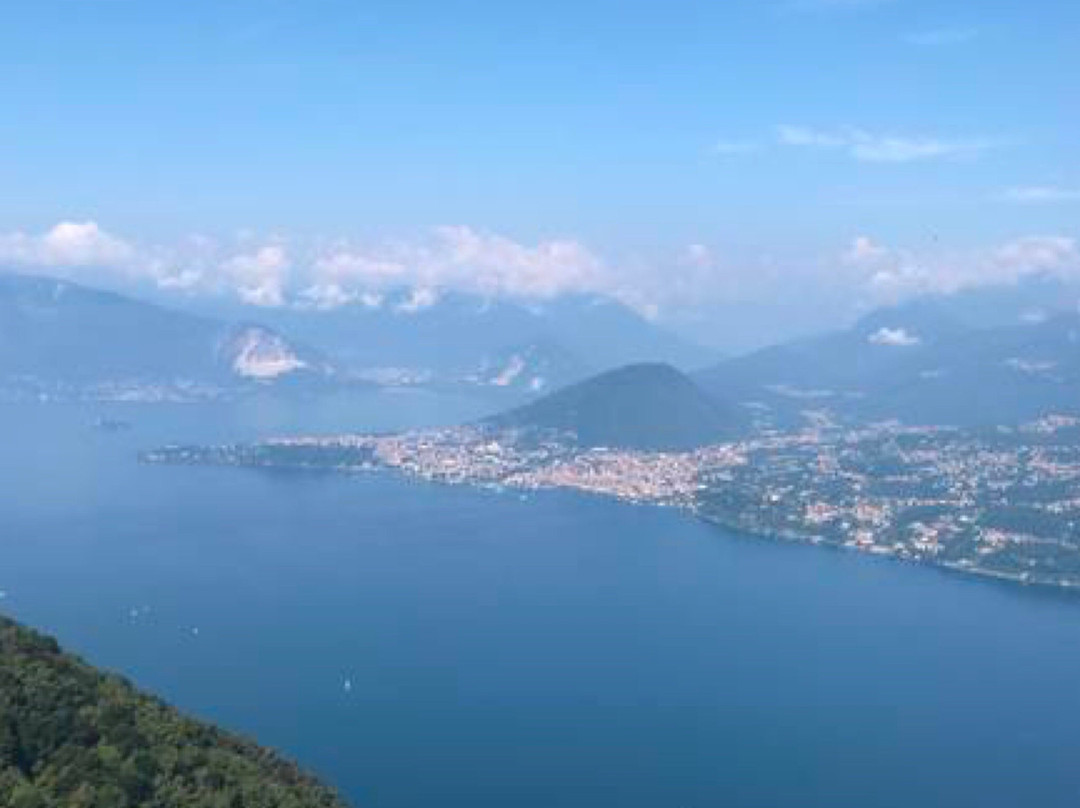 Dai Pizzoni di Laveno ad Arcumeggia (Via Verde Varesina)景点图片