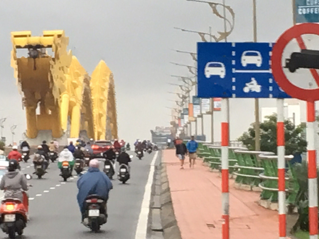 Hantou Souvenirs Shop-岘港必去景点