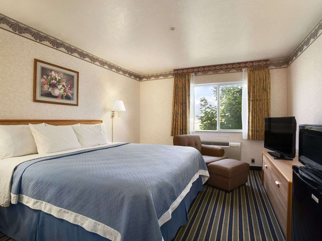 Days Inn by Wyndham Springville主图