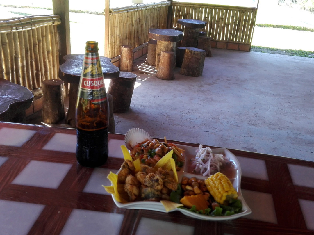 Nueva Cajamarca餐馆和美食-Centro Recreacional El Bosque