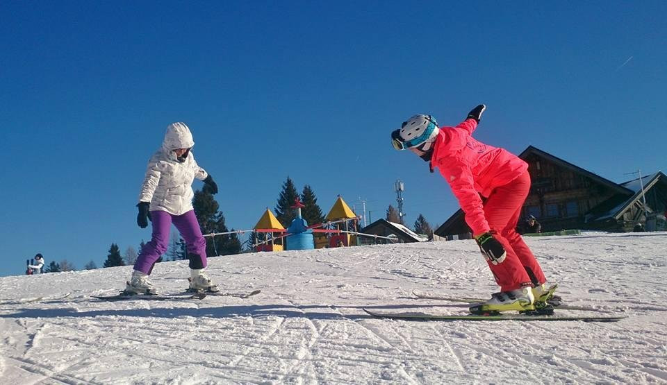 Ski school and ski rental Novinar Cerkno景点图片