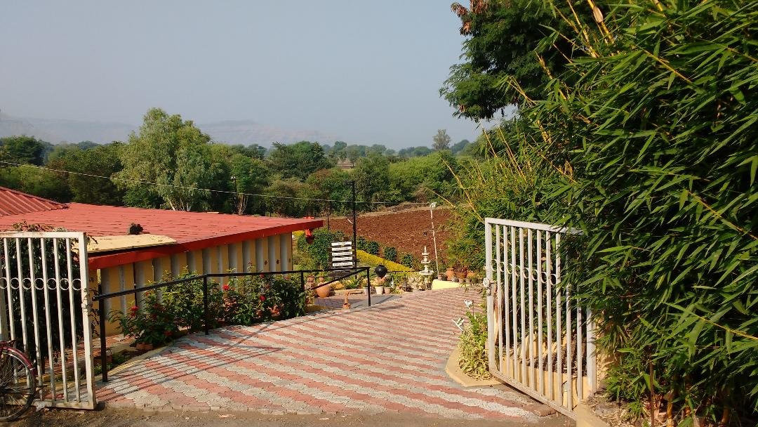 Rutugandh River View Resort Wai主图