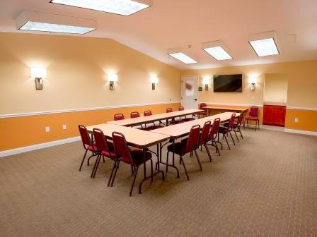 Cedar Valley Inn主图