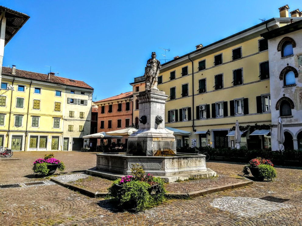 Piazza Paolo Diacono a Cividale del Friuli景点图片
