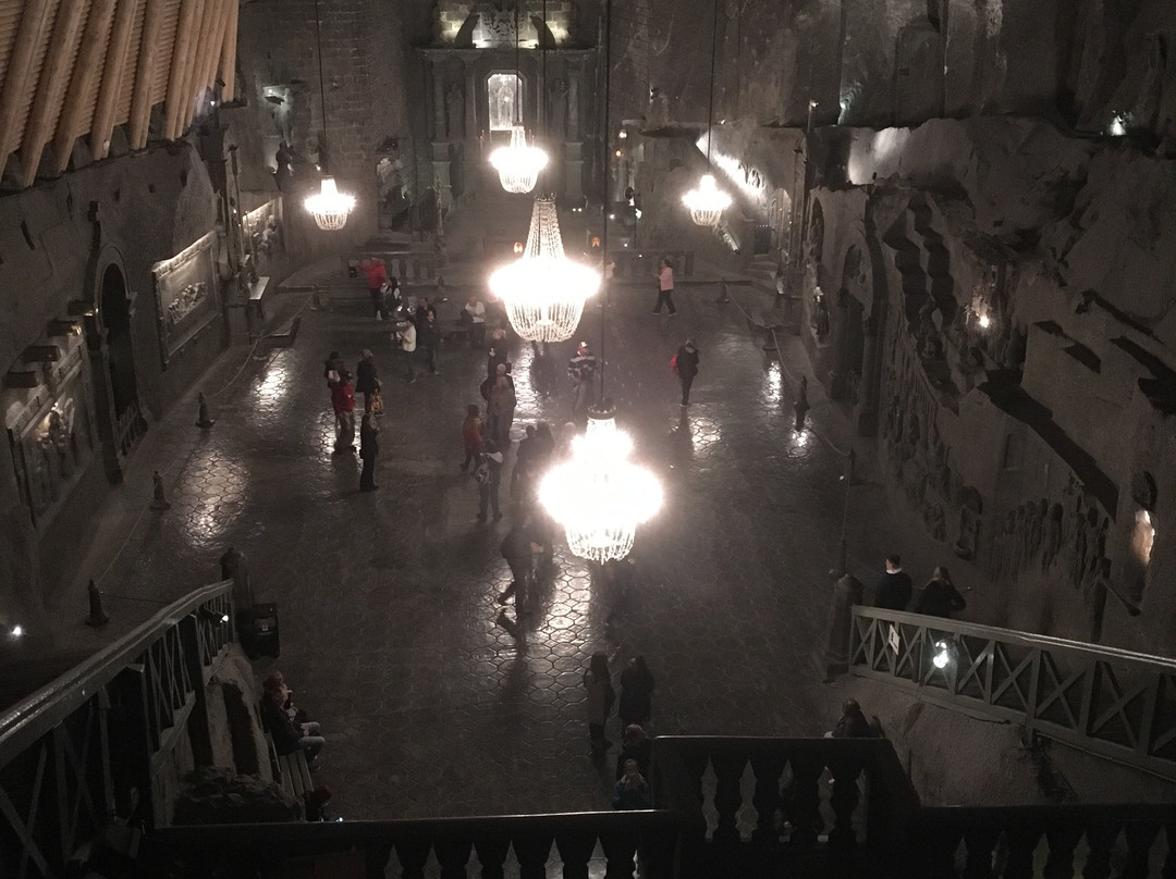 Inari VIP Shuttle-克拉科夫必去景点