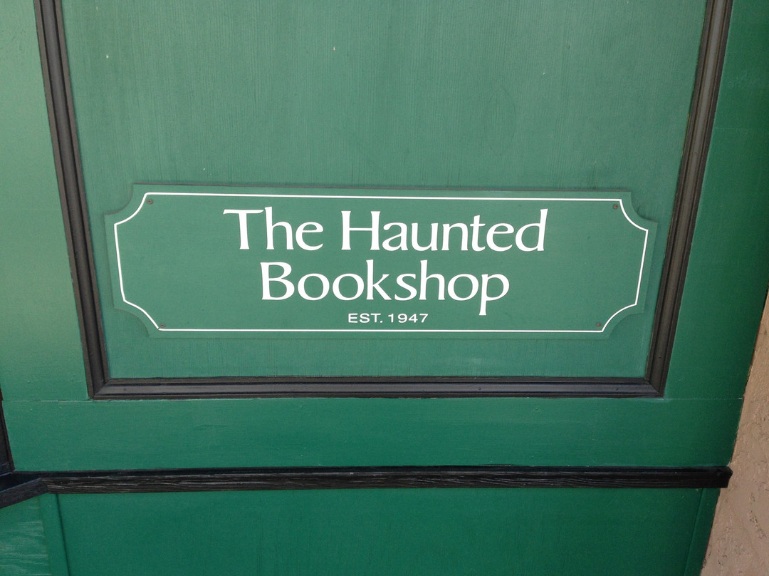 The Haunted Bookshop景点图片