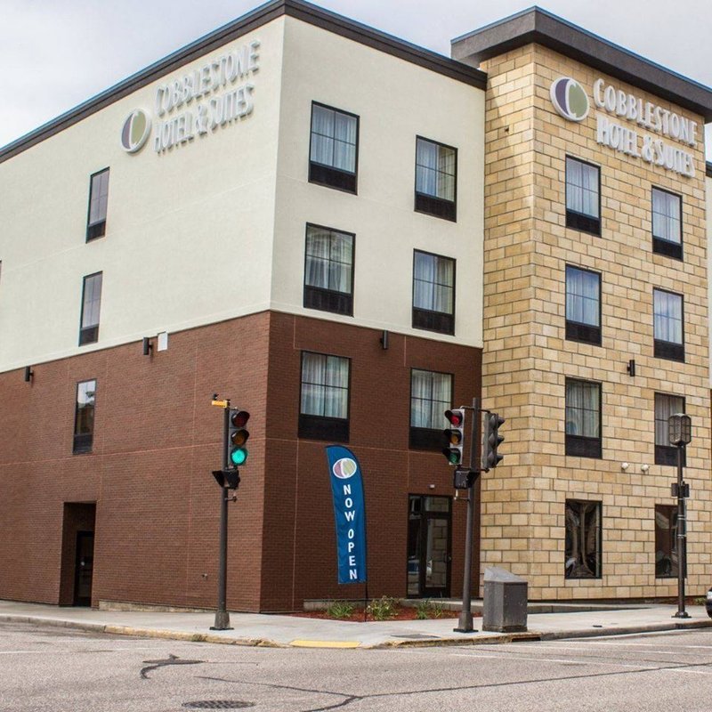 Cobblestone Hotel & Suites - Chippewa Falls-官方