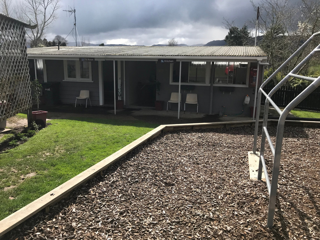 欧泊温泉假日公园主图