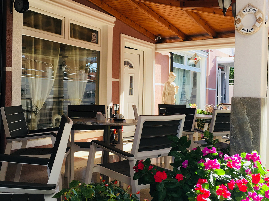 Baks-Rrjolle酒店住宿-Hotel Albania Velipoje