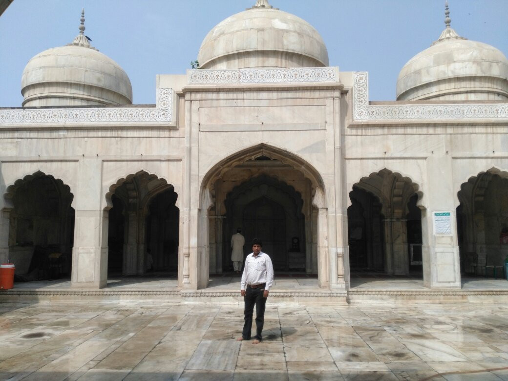 Moti Mosque-拉合尔必去景点