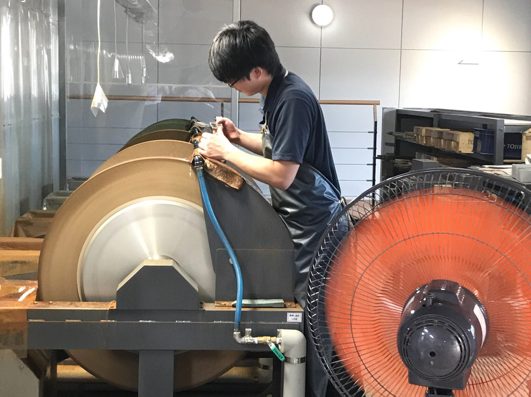 Tojiro Knife Gallery-燕市必去景点