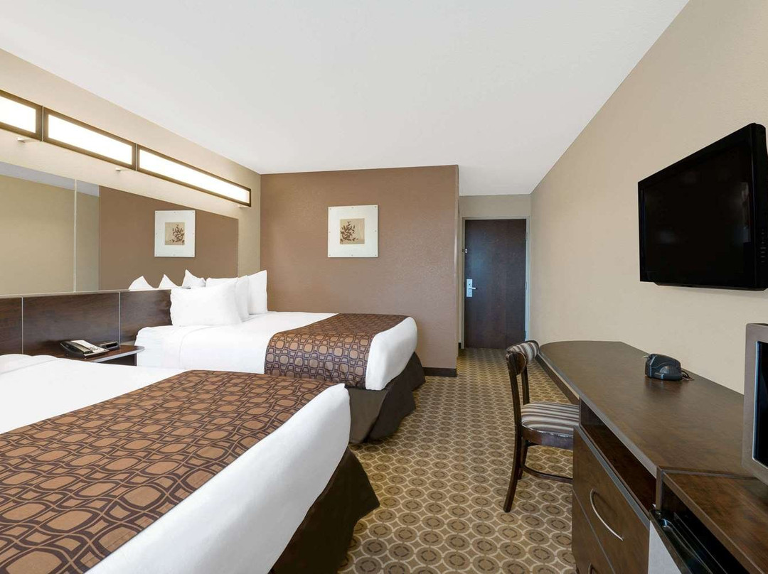 Microtel Inn & Suites by Wyndham Williston主图