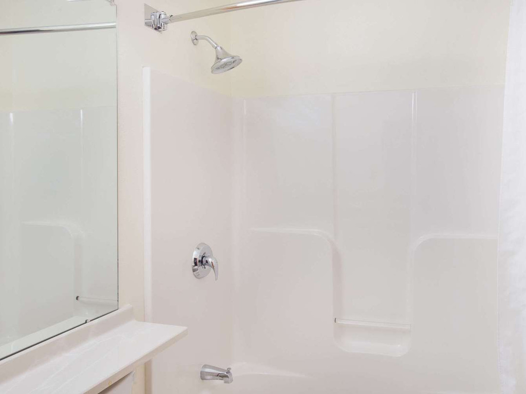 Microtel Inn & Suites By Wyndham Plattsburgh主图