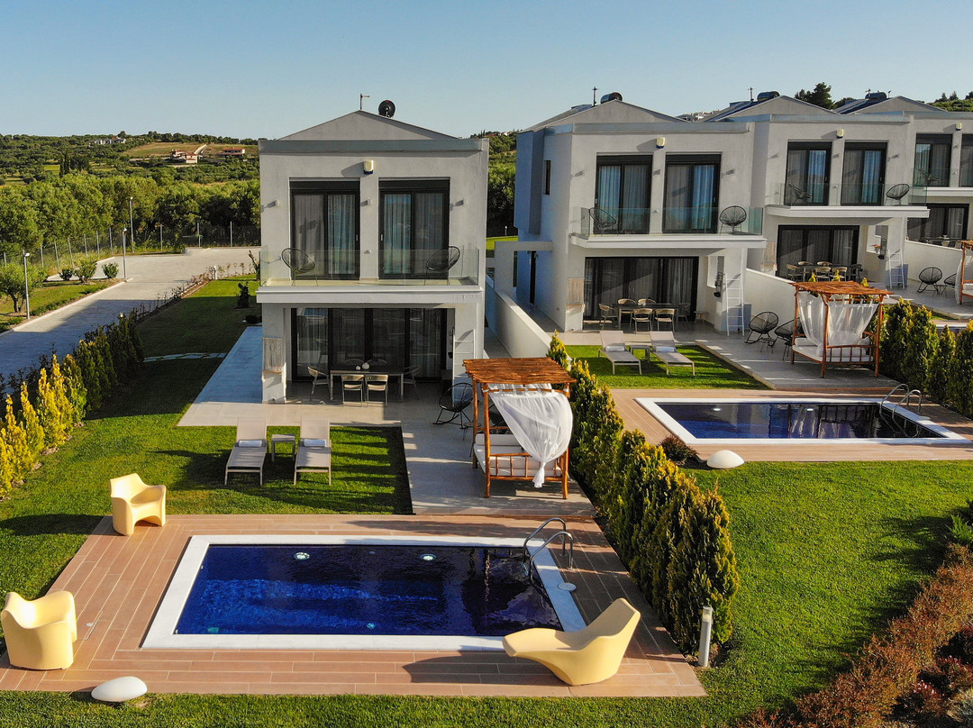 Soleado Villas & Suites