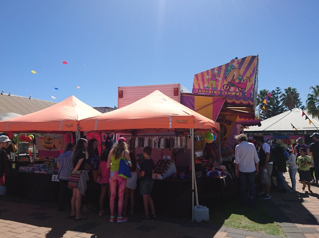 Semaphore Carousel-Semaphore必去景点