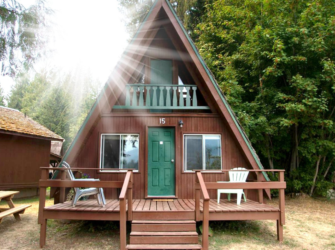 Kokanee Chalets