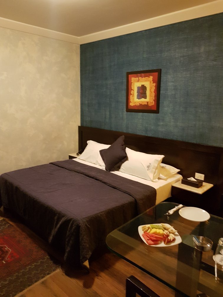 Sunrise Hotel-官方