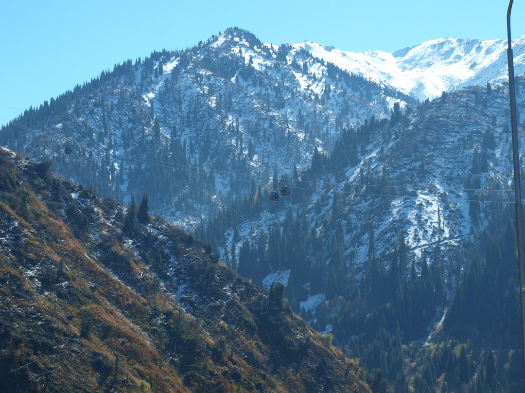 Shymbulak Mountain Resort景点图片