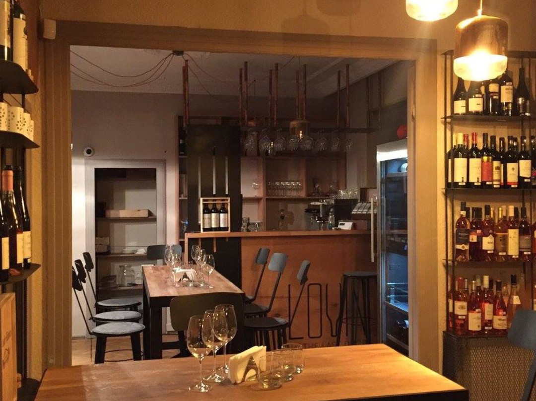 Lovin' Winebar & Bistro