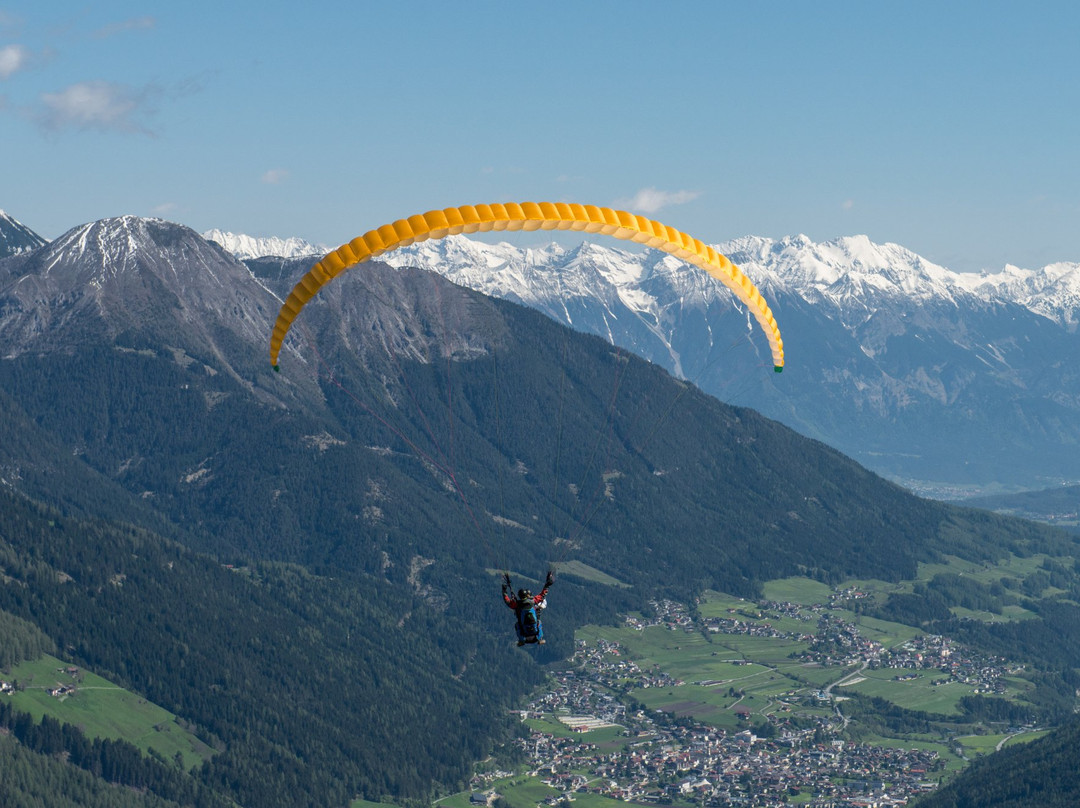 Oxygen Paragliding景点图片