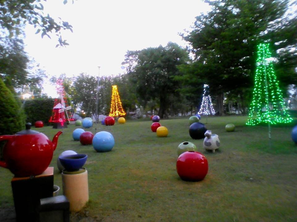 黄金城酒店主图