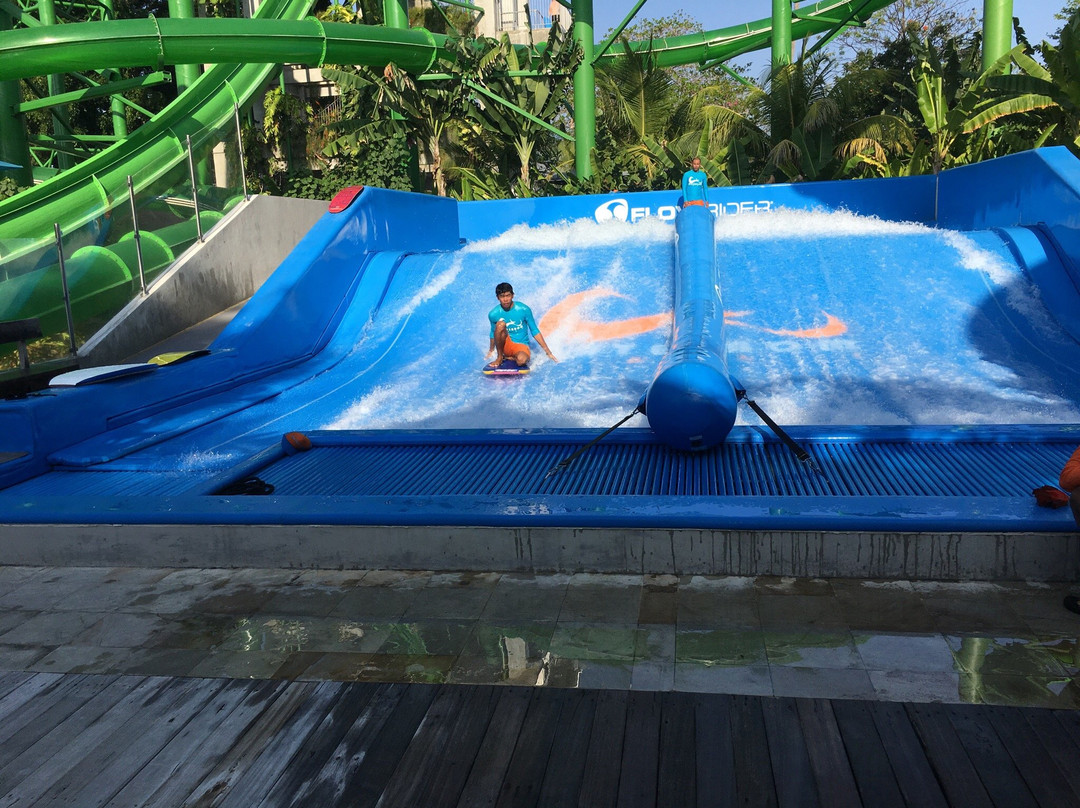 FlowRider Waterbom Bali-库塔必去景点