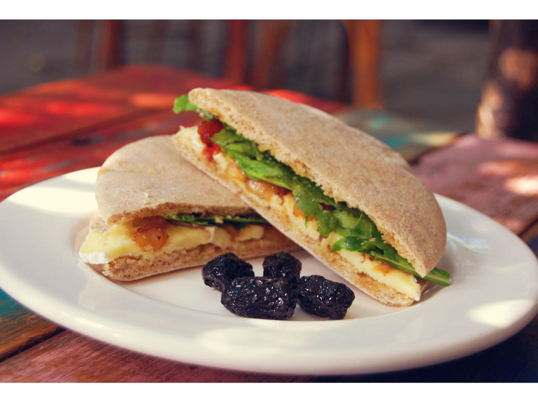 Vuelve a la vida, Café Literario