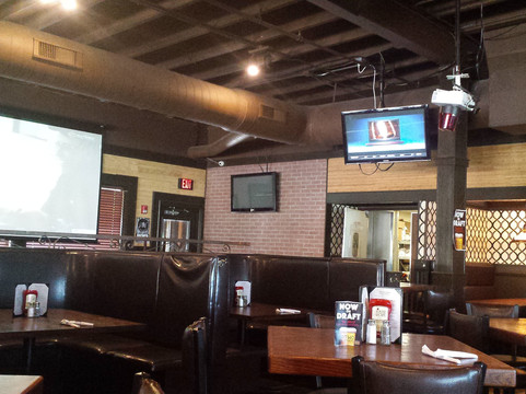 Spotted Fox Ale House主图